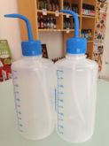 Pisseta Graduada em PP 1000mL